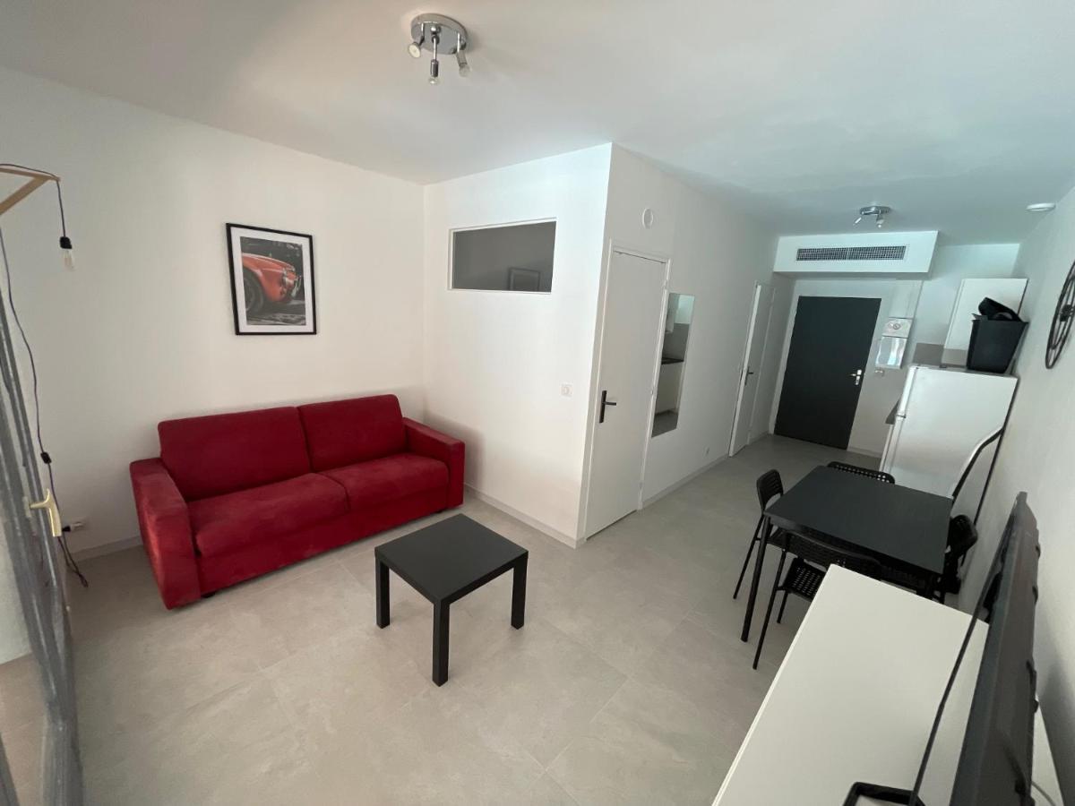 Appartement 30 M2, Piscine Et Parking Prive มูอองส์ ซาร์ตูซ์ ภายนอก รูปภาพ